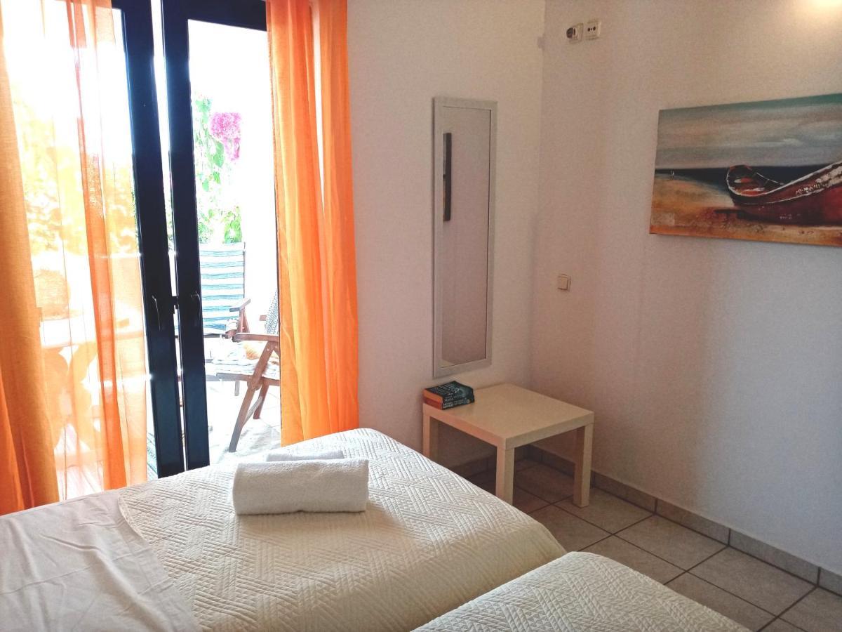 Votsalon House *