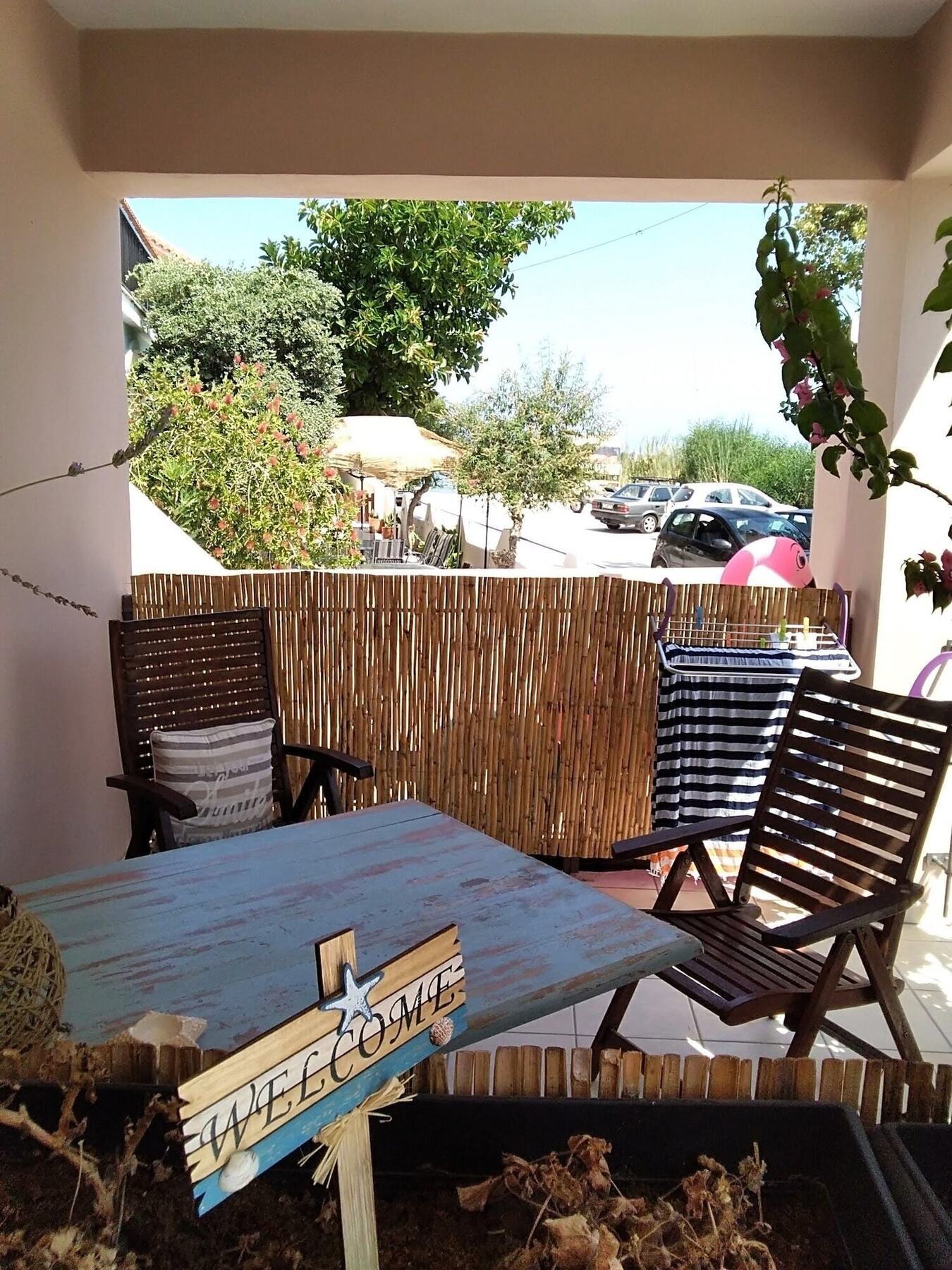 Votsalon House Hostel *